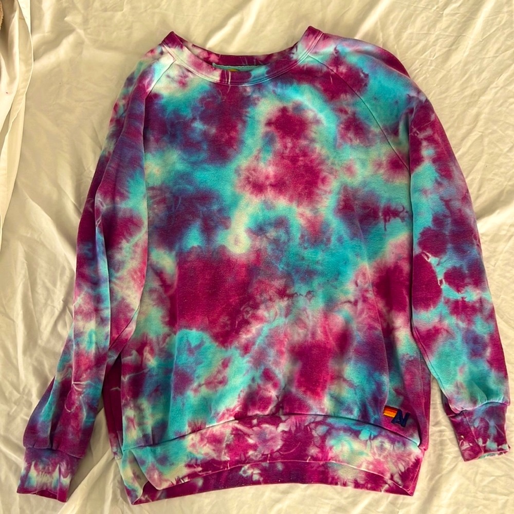 AVIATOR NATION SIZE MEDIUM TIE DYE CREW NECK